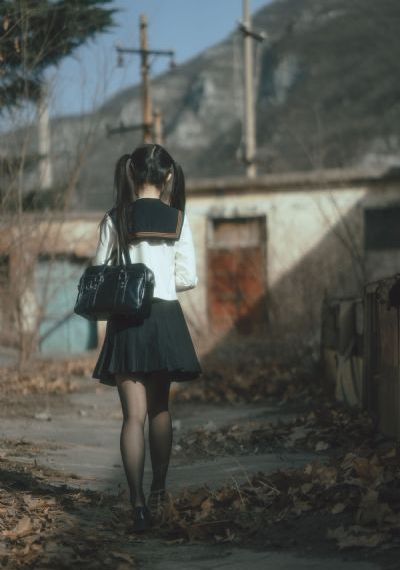 空姐被强奸视频_蓝光全集免费播放