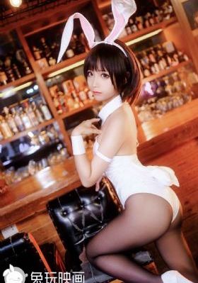 99国产精品美女吻美女网站_720免费高清观看