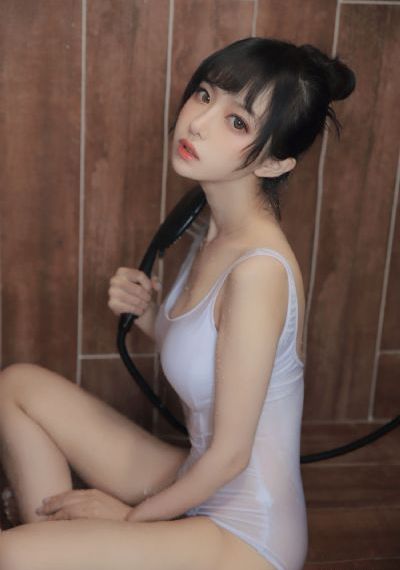 打光屁屁的作文带图片男打女_韩国在线观看
