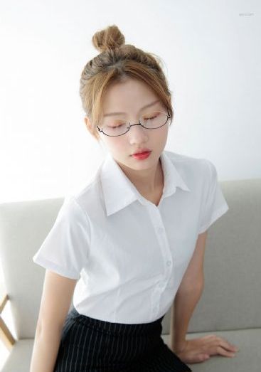 美女图片清纯可爱_720免费高清观看