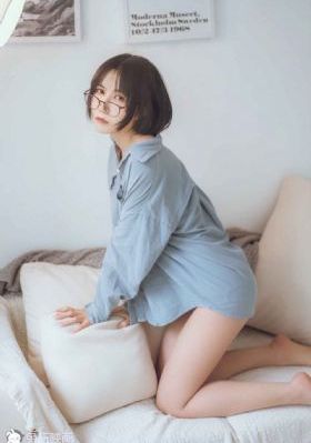 日韩人妻精品无码久久上司_1080免费全集观看